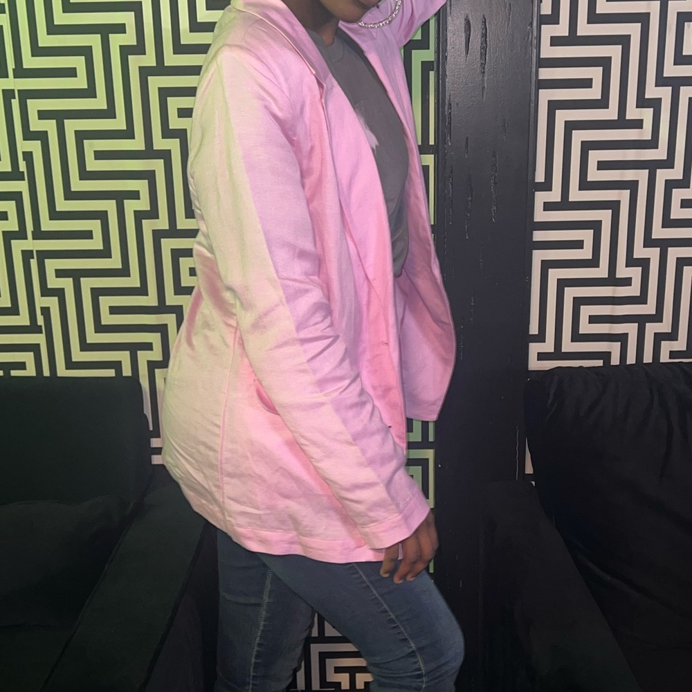 Pink Blazer - Picture 2 of 3